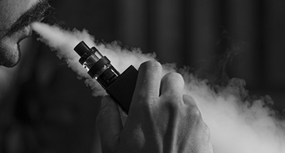 電子煙中的鋰電池會爆燃？